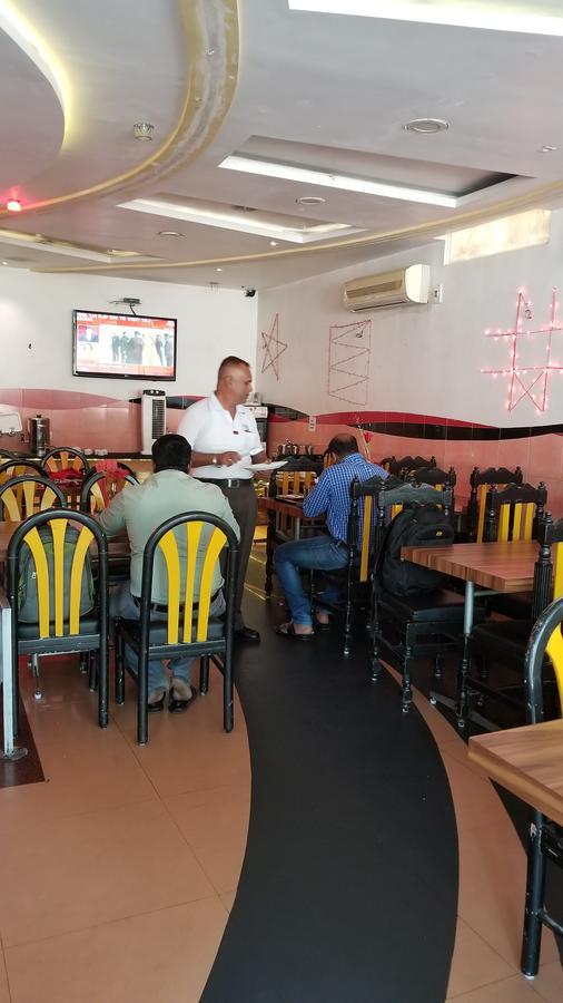 Prithvi Hotels Ahmedabad Exteriör bild