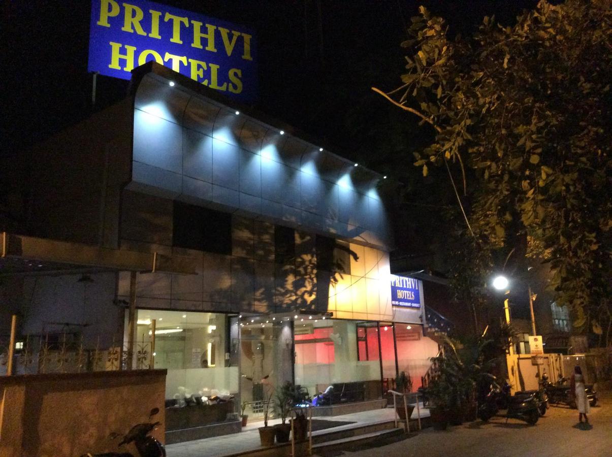 Prithvi Hotels Ahmedabad Exteriör bild